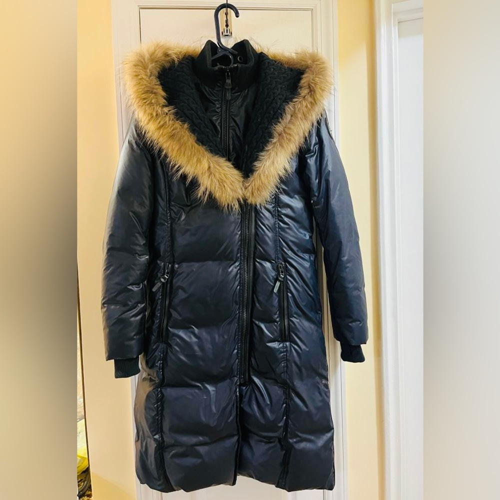 RUDSAK WOMEN'S DOWN JACKET WITH FUR